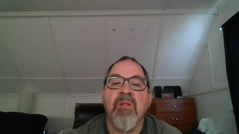 niceguy7208 online show from July 12, 4:32 pm