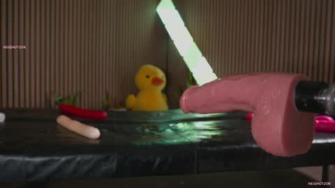 NiceHotJob online show from December 1, 8:51 pm