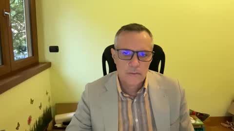 Andrew online show from October 17, 4:11 pm