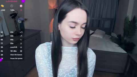 Nicole online show from February 9, 7:49 pm