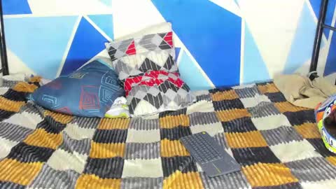 Nick online show from April 12, 7:45 am