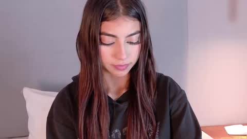 Snapshot of nicky_belmonth chatting on February 10, 5:52 pm nicky_belmonth online show from February 10, 5:52 pm