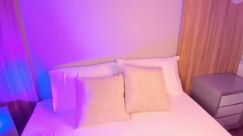 Nicky  online show from January 13, 2:41 am