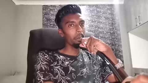 james online show from March 3, 5:31 pm