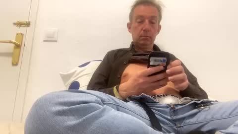 Nico online show from March 5, 1:52 am