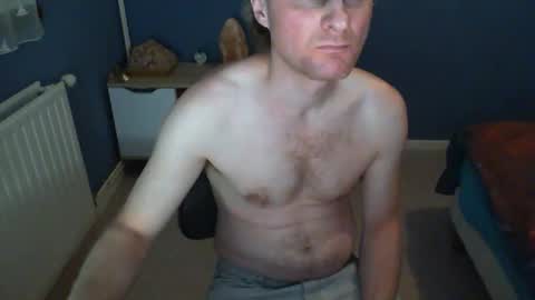 Snapshot of nicodu73 chatting on October 26, 6:18 pm nicodu73 online show from October 26, 6:18 pm