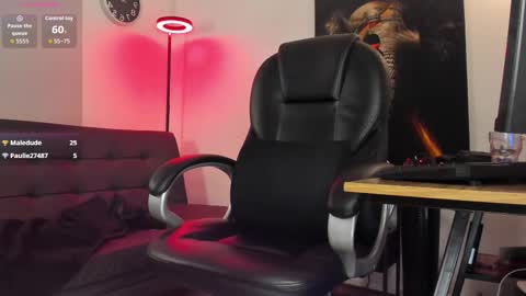 Nicolas Fellener online show from March 12, 5:55 am