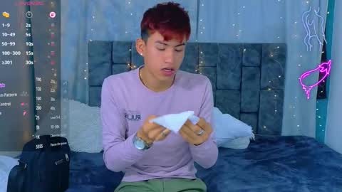 nicolastorres__ online show from April 2, 8:10 am