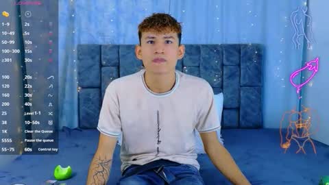 nicolastorres__ online show from May 13, 3:16 am