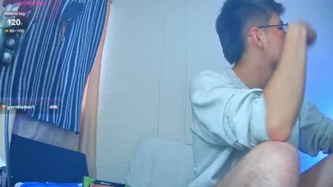 NicoLatinBoy online show from May 15, 10:39 pm