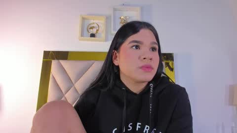 Snapshot of nicole_grace0 chatting on September 19, 12:20 pm nicole_grace0 online show from September 19, 12:20 pm