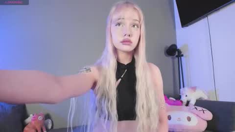 Mary online show from February 23, 2:58 am