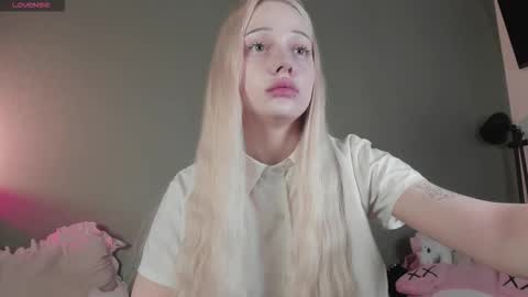 Mary online show from January 12, 9:49 am