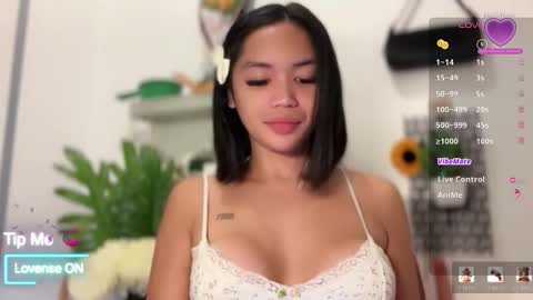 NICOLE online show from February 15, 1:10 pm