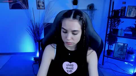 Nicole online show from January 14, 11:31 am