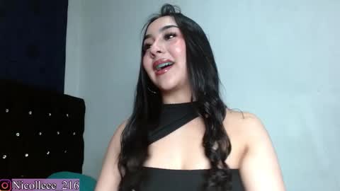 Nicolle online show from November 26, 6:15 pm