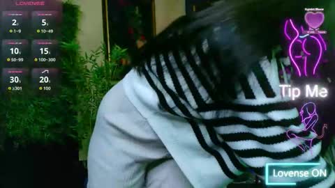 Nicolle online show from November 12, 12:18 pm