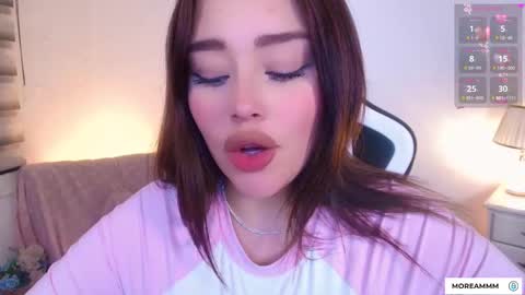 Nicol online show from November 21, 1:14 am