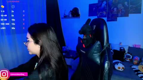 Lizzie online show from May 30, 2:32 am