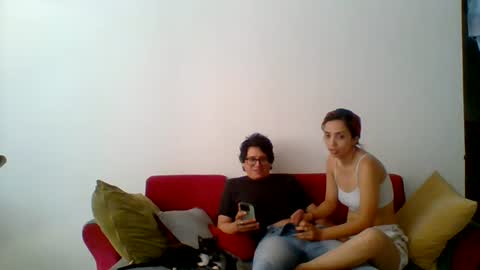 caleoom online show from July 13, 3:48 pm