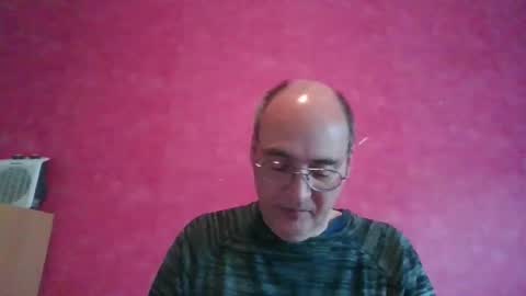 nightkeeper63 online show from April 18, 5:26 pm