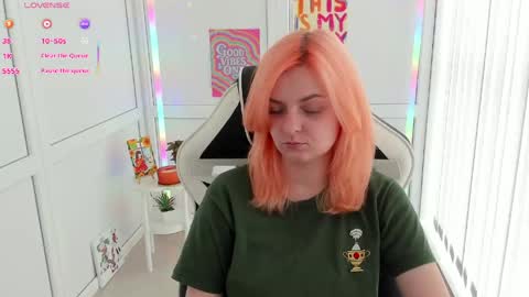 Bestie online show from May 13, 1:32 pm