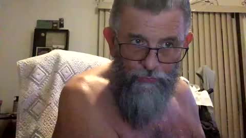 nightmoves1970 online show from April 2, 3:03 am