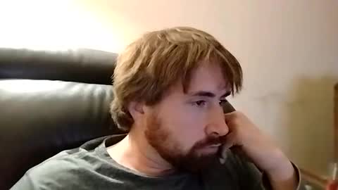 Snapshot of nightnightlol chatting on December 29, 11:50 pm nightnightlol online show from December 29, 11:50 pm