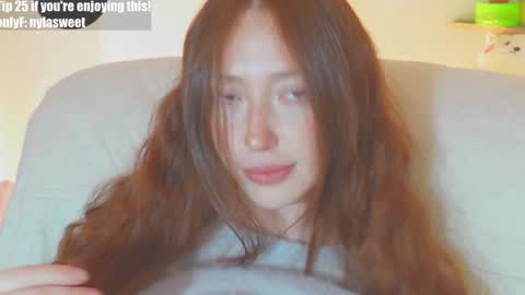 of Nylasweet online show from October 21, 5:23 am