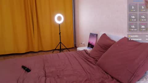  MY NAME IS AMILI WELCOME TO MY ROOM online show from February 1, 7:11 pm