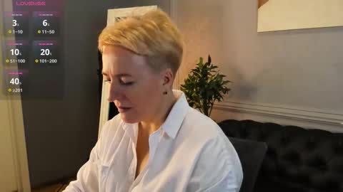 Nika online show from November 23, 9:18 am