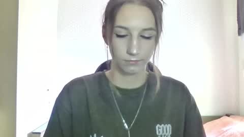 nika_sweethoney online show from July 24, 8:33 am