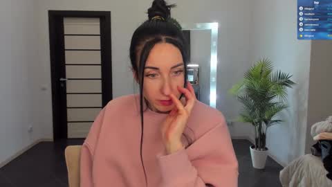 Snapshot of nikamiles chatting on January 5, 2:52 pm Nika online show from January 5, 2:52 pm