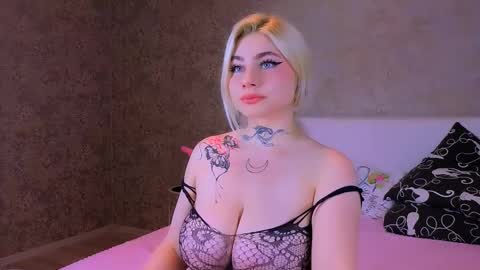 nikarocks online show from September 15, 10:00 pm