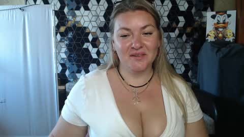 Nika online show from May 25, 6:41 am