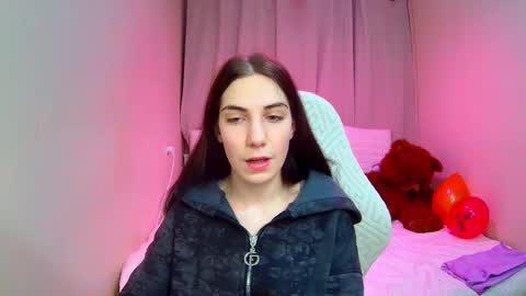 nikastarkk online show from February 18, 10:09 pm