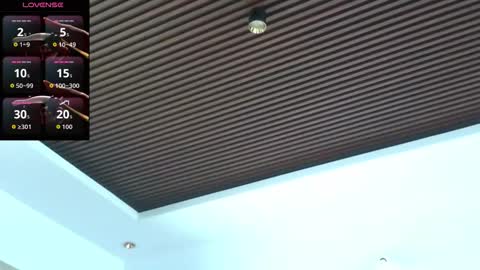 Nike online show from October 1, 9:52 am