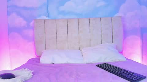    online show from March 29, 2:13 am