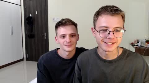 nikikerry_cum_ online show from April 19, 10:38 am