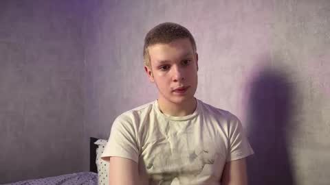 Nikikitty online show from February 1, 1:35 am