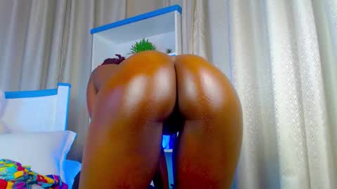 Snapshot of nikita_mimi chatting on October 21, 10:02 pm Nikita online show from October 21, 10:02 pm