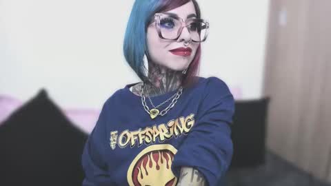 Nikki Ramone   online show from September 23, 11:11 pm