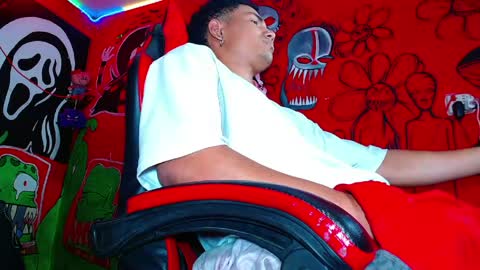 Nikki online show from April 21, 2:51 am