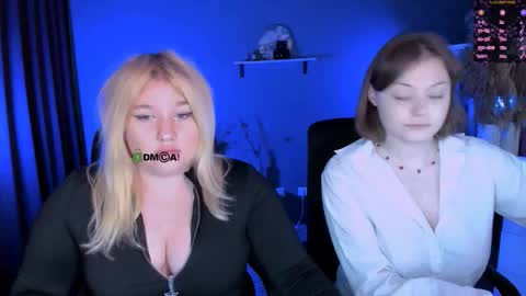Snapshot of nikol_kitt chatting on September 21, 7:07 pm Little Niko Help me reach my goals online show from September 21, 7:07 pm
