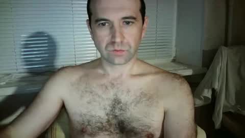 nikolas_vaz online show from December 22, 10:05 pm