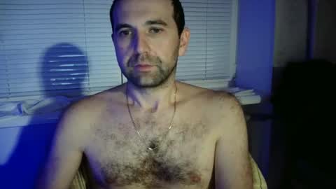 Snapshot of nikolas_vaz chatting on January 12, 9:40 pm nikolas_vaz online show from January 12, 9:40 pm