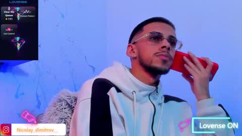    online show from October 4, 6:33 am