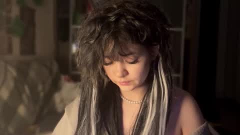 nikoli_naw online show from February 17, 8:41 pm