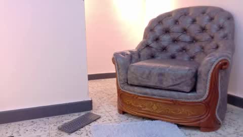  NIKY SMIT  online show from January 18, 11:08 am