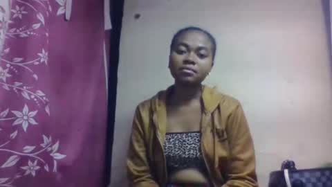 nilah online show from October 15, 5:00 am